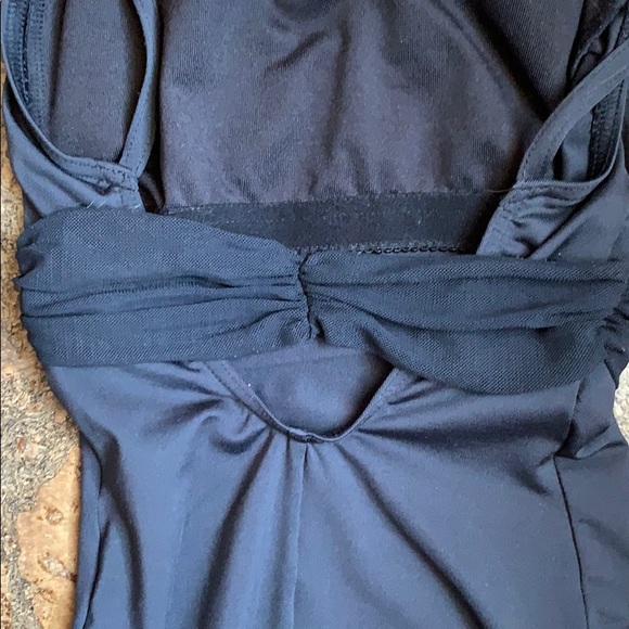 BLACK CAPEZIO DANCE LEOTARD - Picture 4 of 6